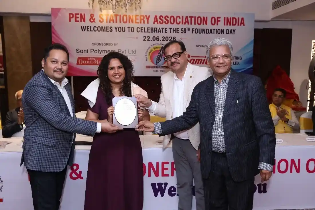 🏆 Young Entrepreneur Excellence Award 2026 – Ms. Disha Gandhi Ms. Disha Gandhi, Chief Executive Officer, Samit Writing Aids Pvt. Ltd., receiving the Young Entrepreneur Excellence Award 2026. 🌟